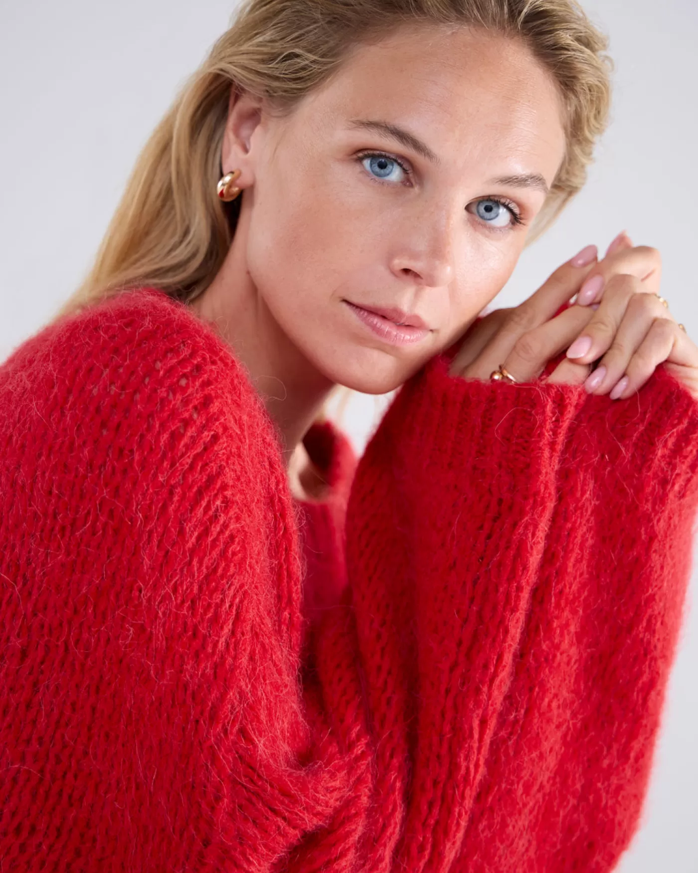 boxy_trui_met_grove_steek_117364.webp Summum Truien & Vesten<Boxy trui met grove steek