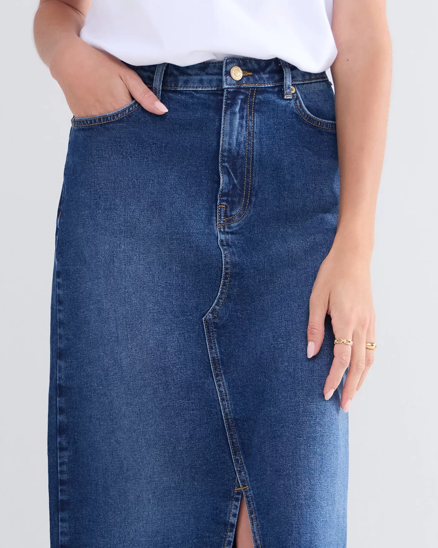 denim_rok_hoge_split_115266.webp Summum Rokken<Denim rok hoge split