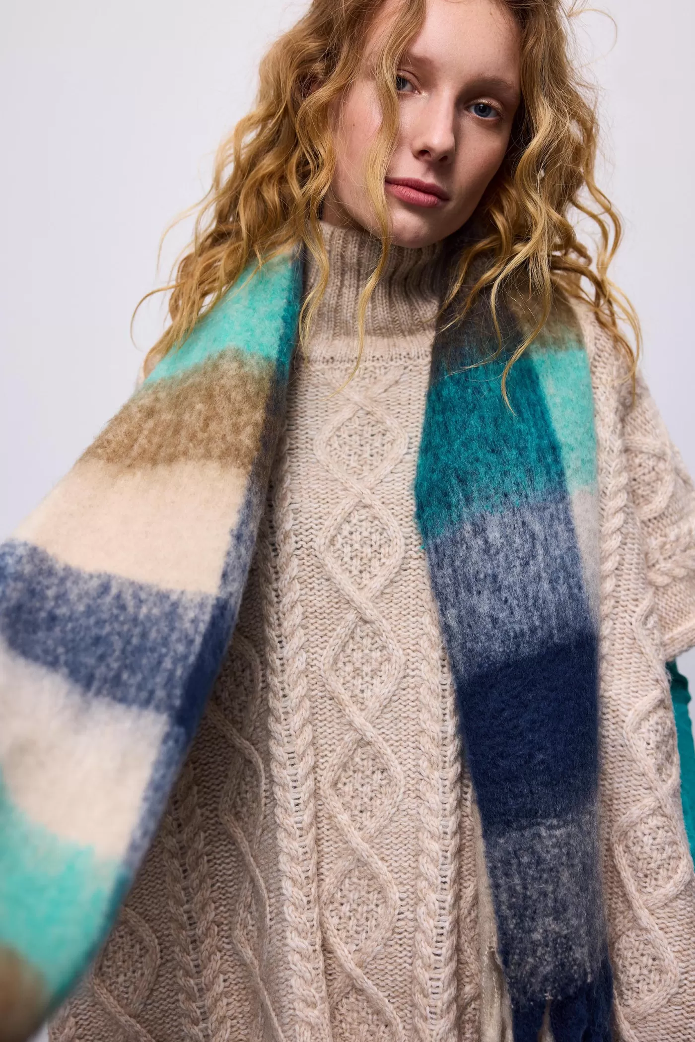 geweven_sjaal_ruitjes_114153.webp Summum Accessoires<Geweven sjaal ruitjes