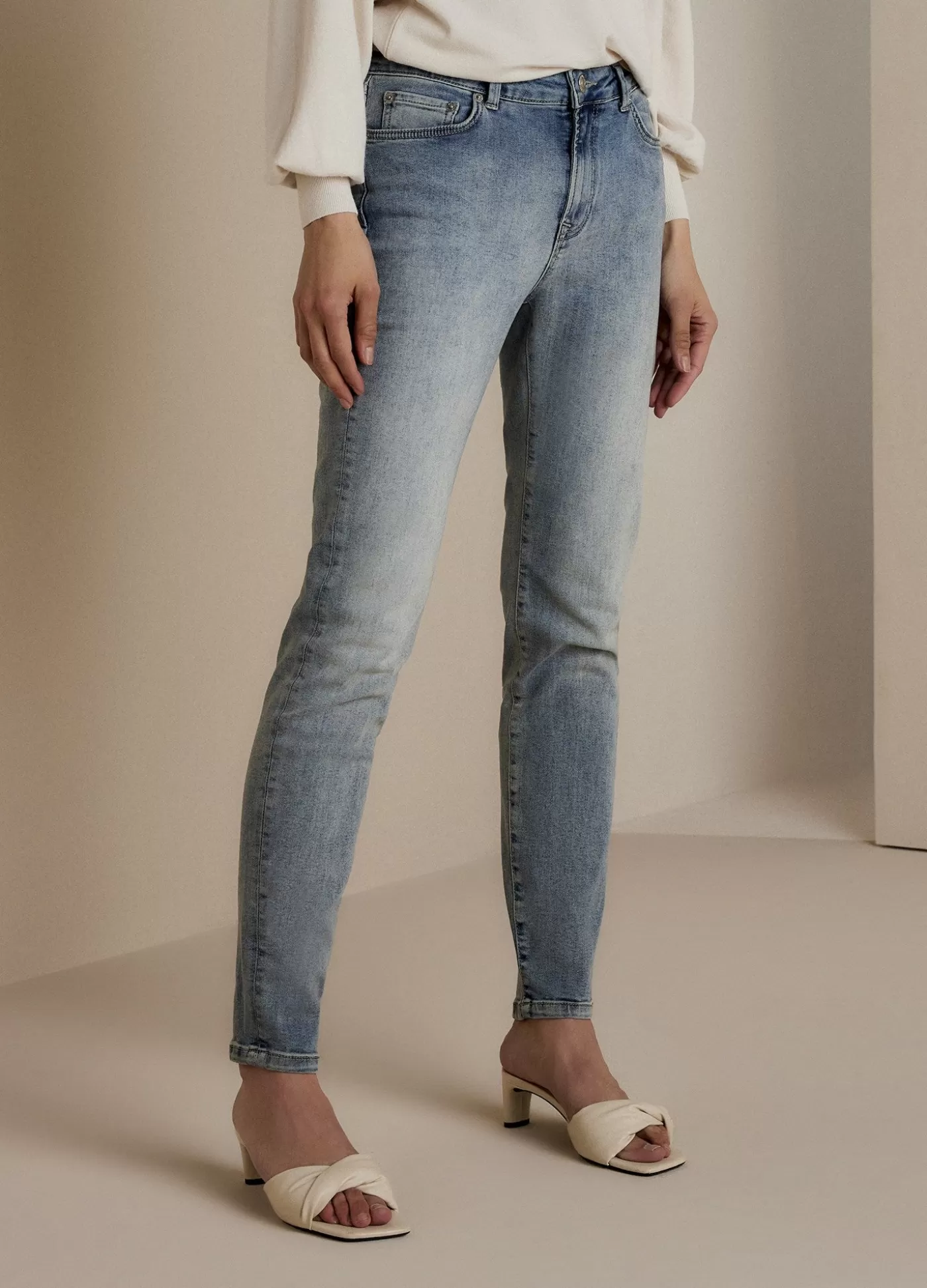 skinny_blue_daze_nova_114526.webp Summum Basics | Jeans<Skinny Blue Daze Nova